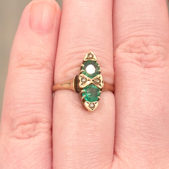 Antique Edwardian 10K Green Ring, Size 5.5, Rose Gold, Navette - Picture 5 of 17